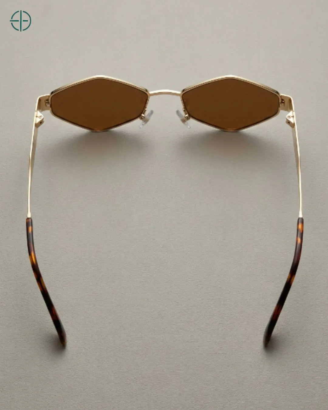 Oculos_Feminino_Esmeralda_Rest_Money_