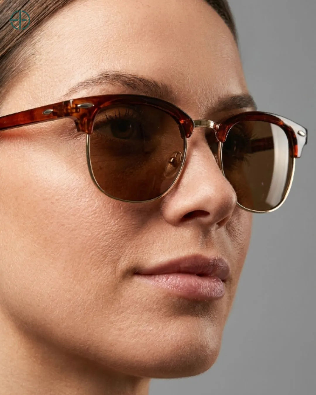 Oculos_Feminino_Luna_Rest_Money_