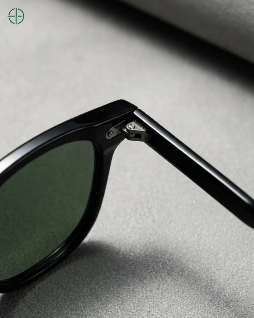 Oculos_Feminino_Maya_Rest_Money_