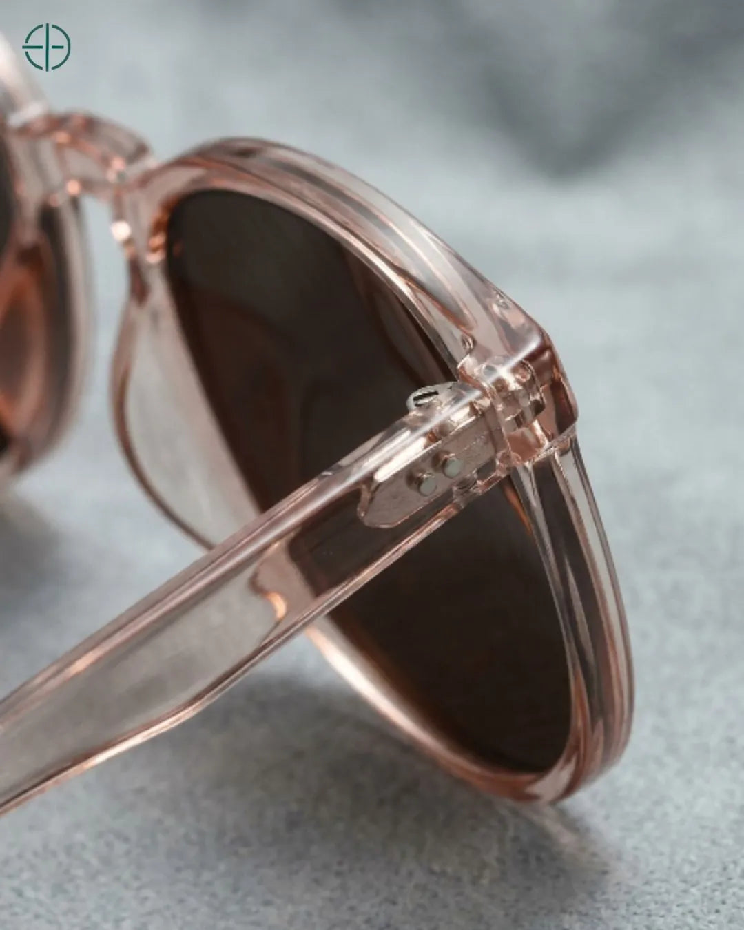 Oculos_Feminino_Sofia_Rest_Money_