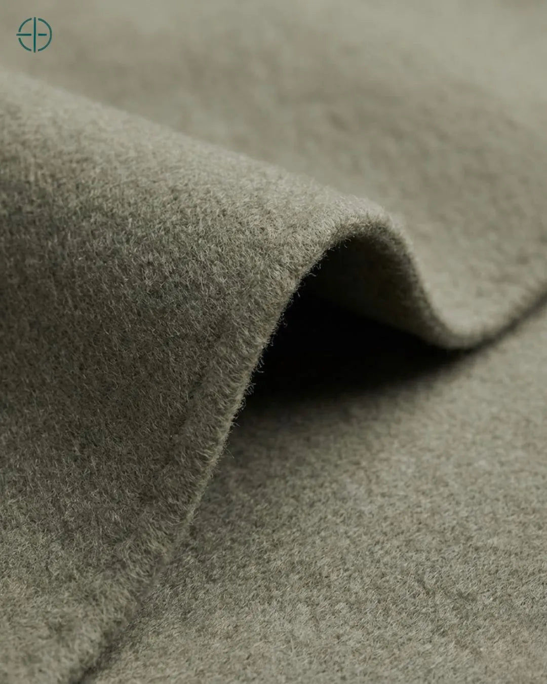 Sobretudo_Feminino_Sirmione_100_Cashmere_Rest_Money_