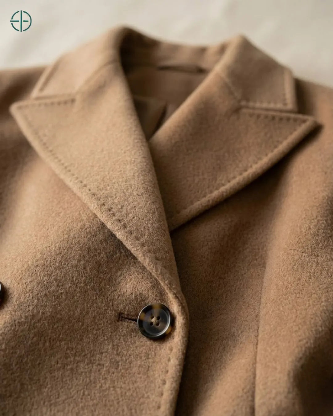 Sobretudo_Transpassado_com_Cinto_100_Caxemira_Rest_Money_