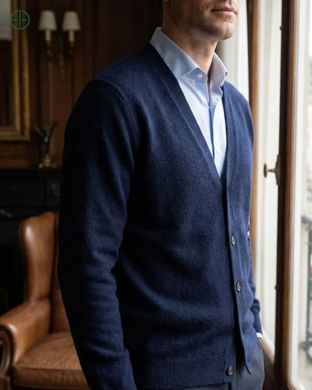 Sueter_Gola_V_5_Botoes_100_Caxemira_Rest_Money_