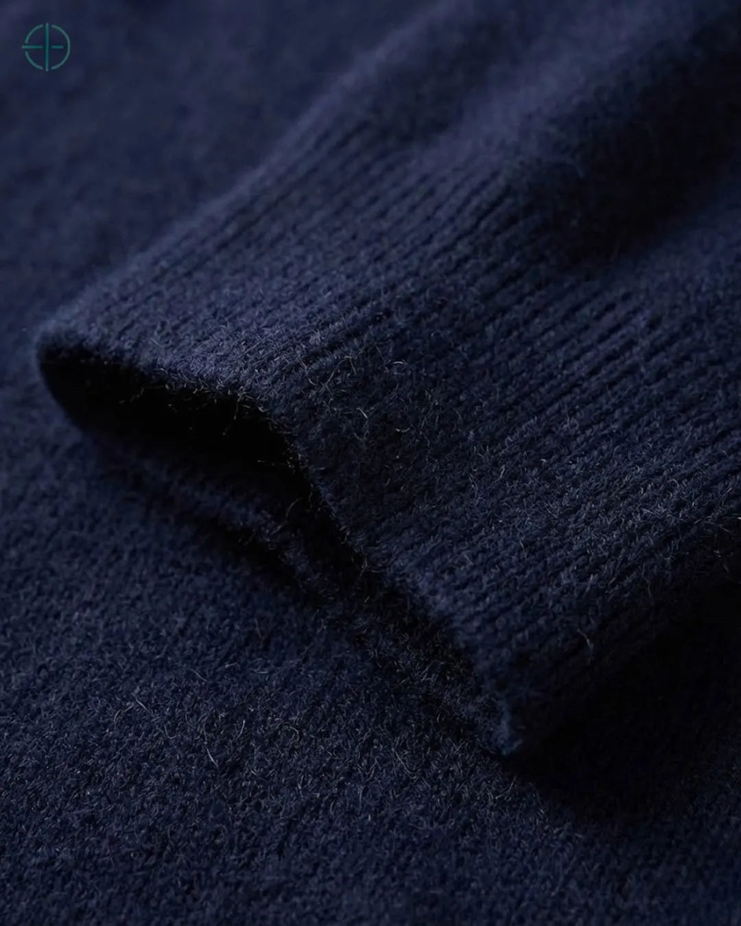 Sueter_Gola_V_5_Botoes_100_Caxemira_Rest_Money_