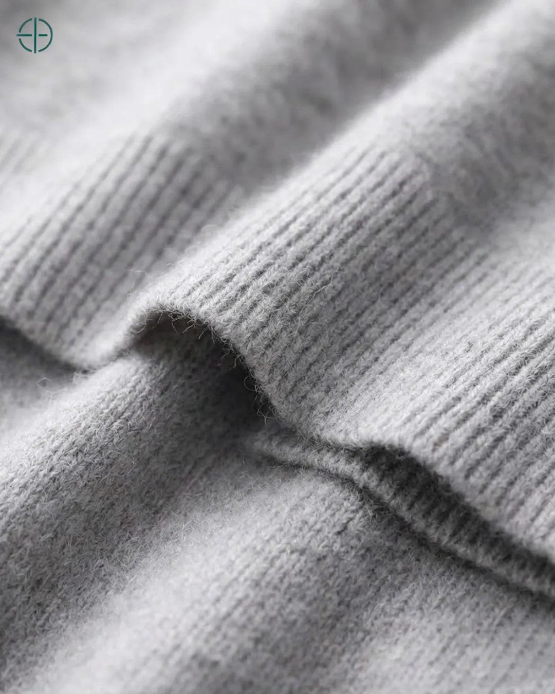 Sueter_Masculino_Gola_Alta_100_Caxemira_Rest_Money_