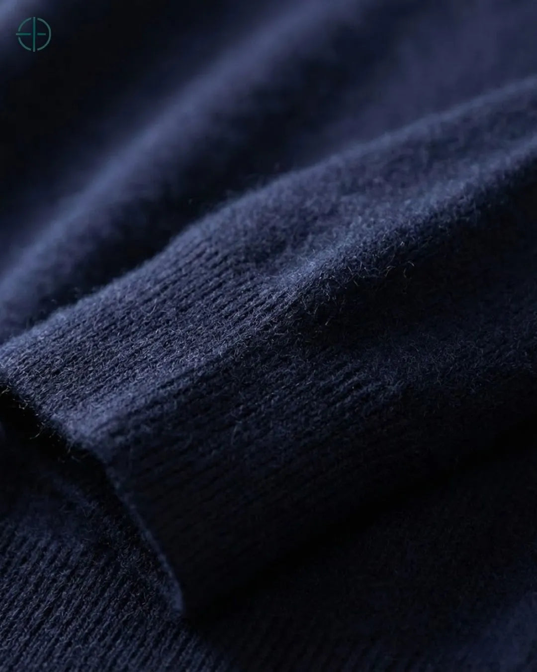 Sueter_Masculino_Gola_Redonda_100_Caxemira_Rest_Money_