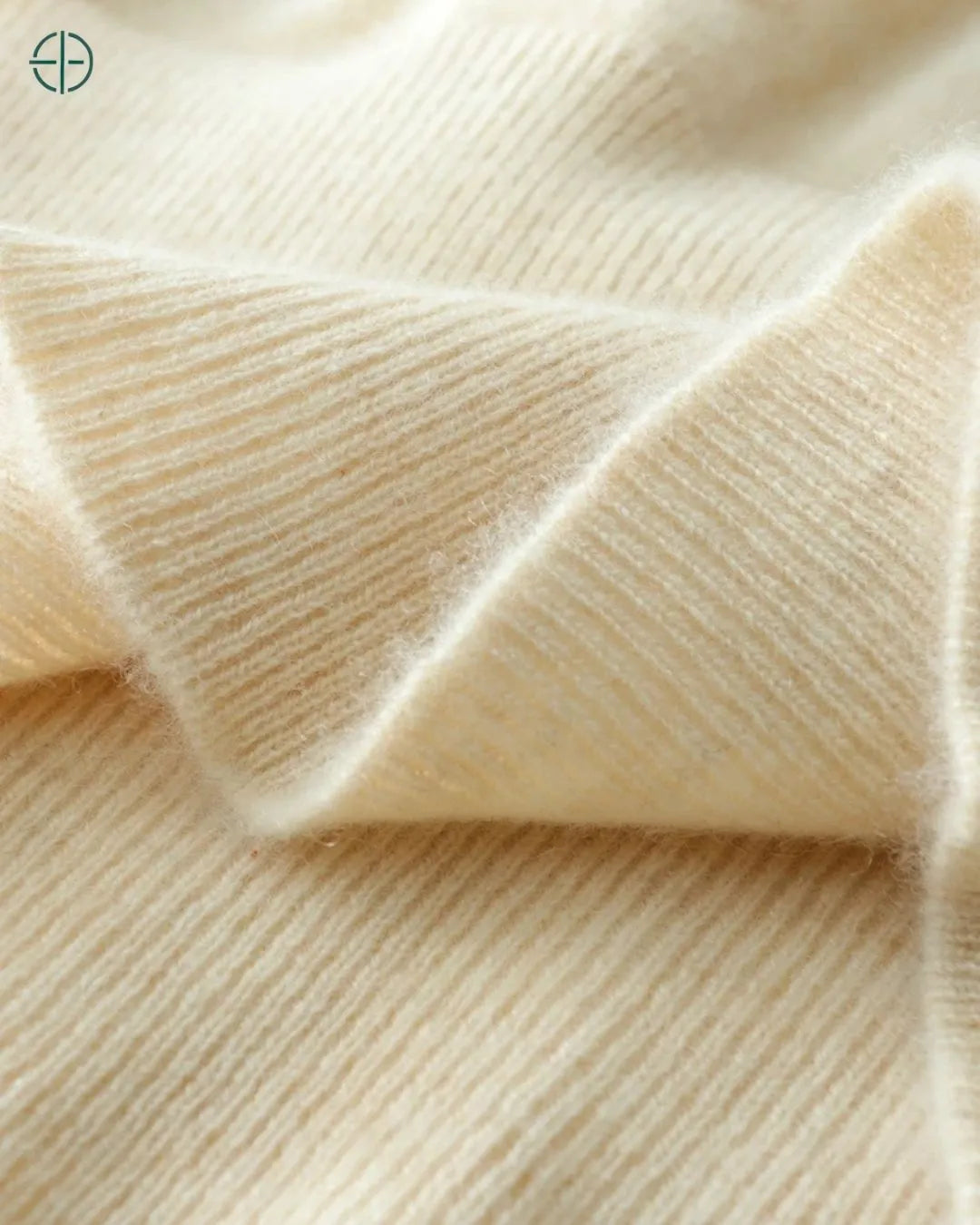 Sueter_Transpassado_100_Caxemira_