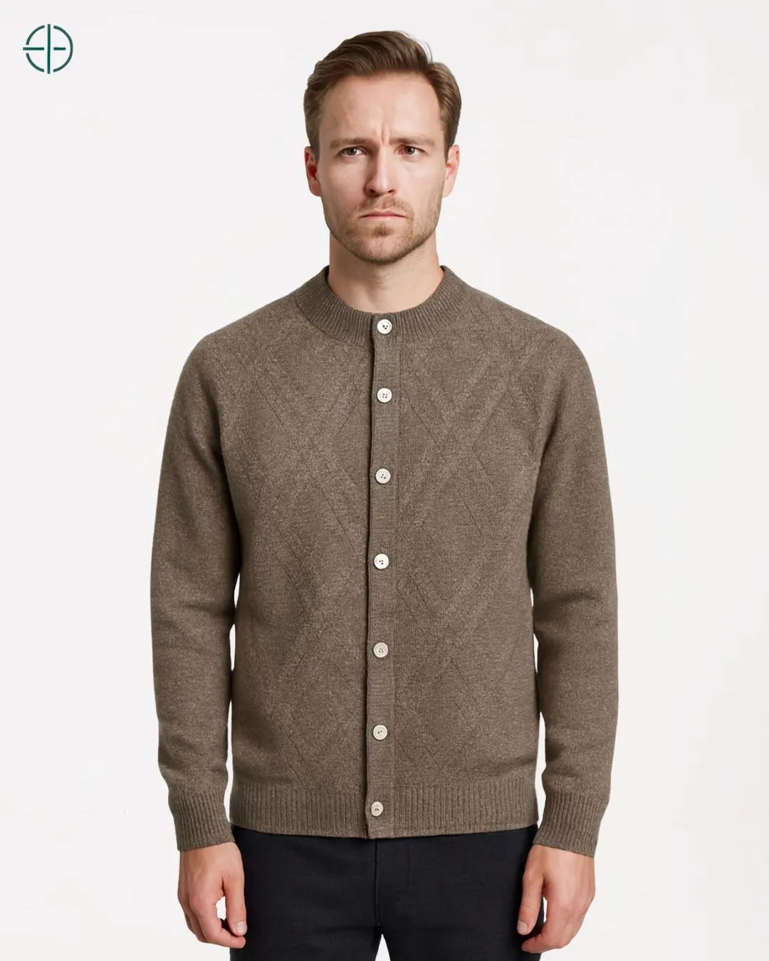 Sueter_de_Botoes_Engrossado_100_Caxemira_Rest_Money_