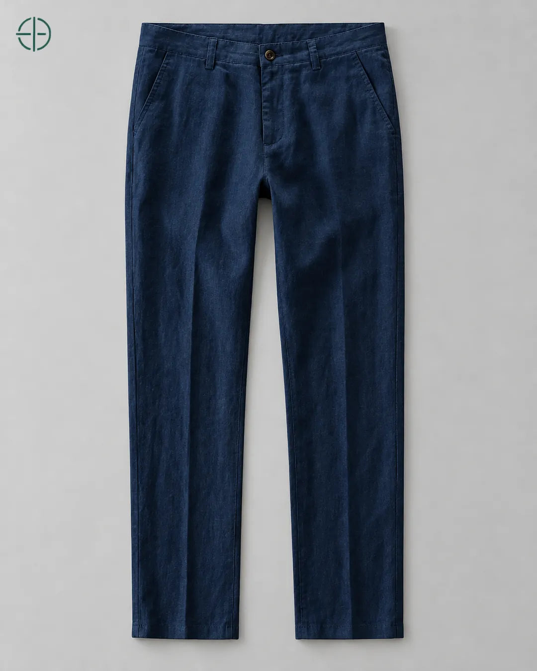 Calça 100% Linho Belga Masculina, cor Azul Marinho, produto isolado de frente, em estúdio profissional com fundo cinza ostra.